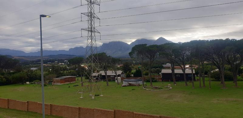 To Let 1 Bedroom Property for Rent in Gordons Bay Western Cape